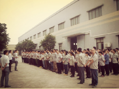 记录农村女孩出来打工的十年,记录创业女人的真实生活