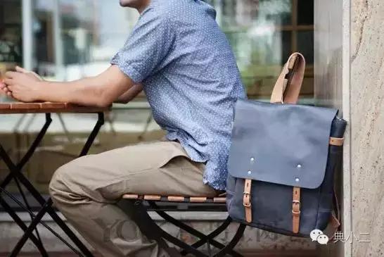 实用折叠双肩包,实用休闲多功能轻巧的双肩包