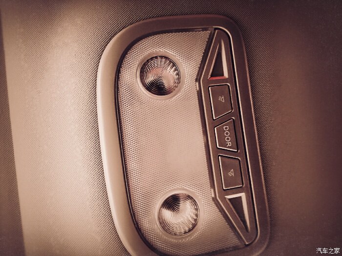 人生第一台车感言伊兰特,人生第一辆车的感悟