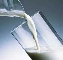 关于牛奶你最需要关注的是什么,你对牛奶的了解有多少