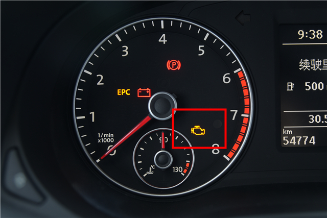 拒绝大宝剑不做无知小白仪表盘上亮起了红灯你还敢开车吗？