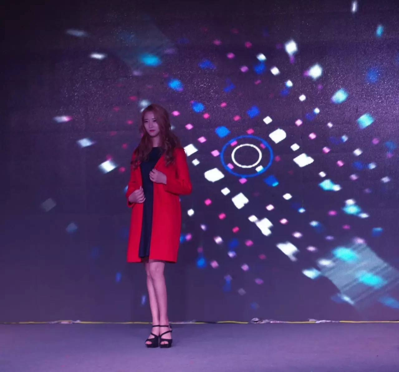 苑苑发型发布会,苑苑时尚发布