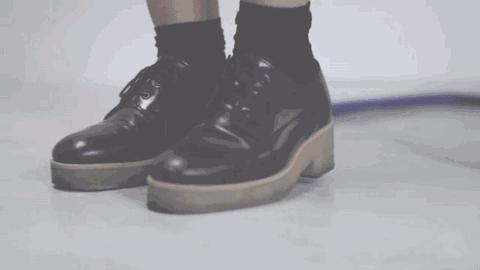 抖腿不是病，只因儿时一不小心见过洗脸盆