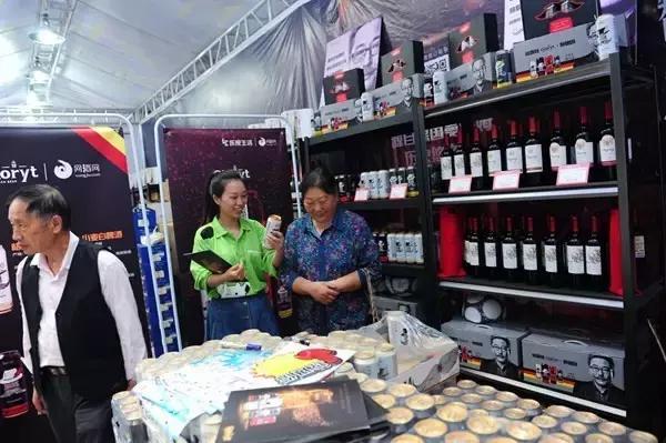 国庆来重庆从你的全世界路过,国庆来了完整视频