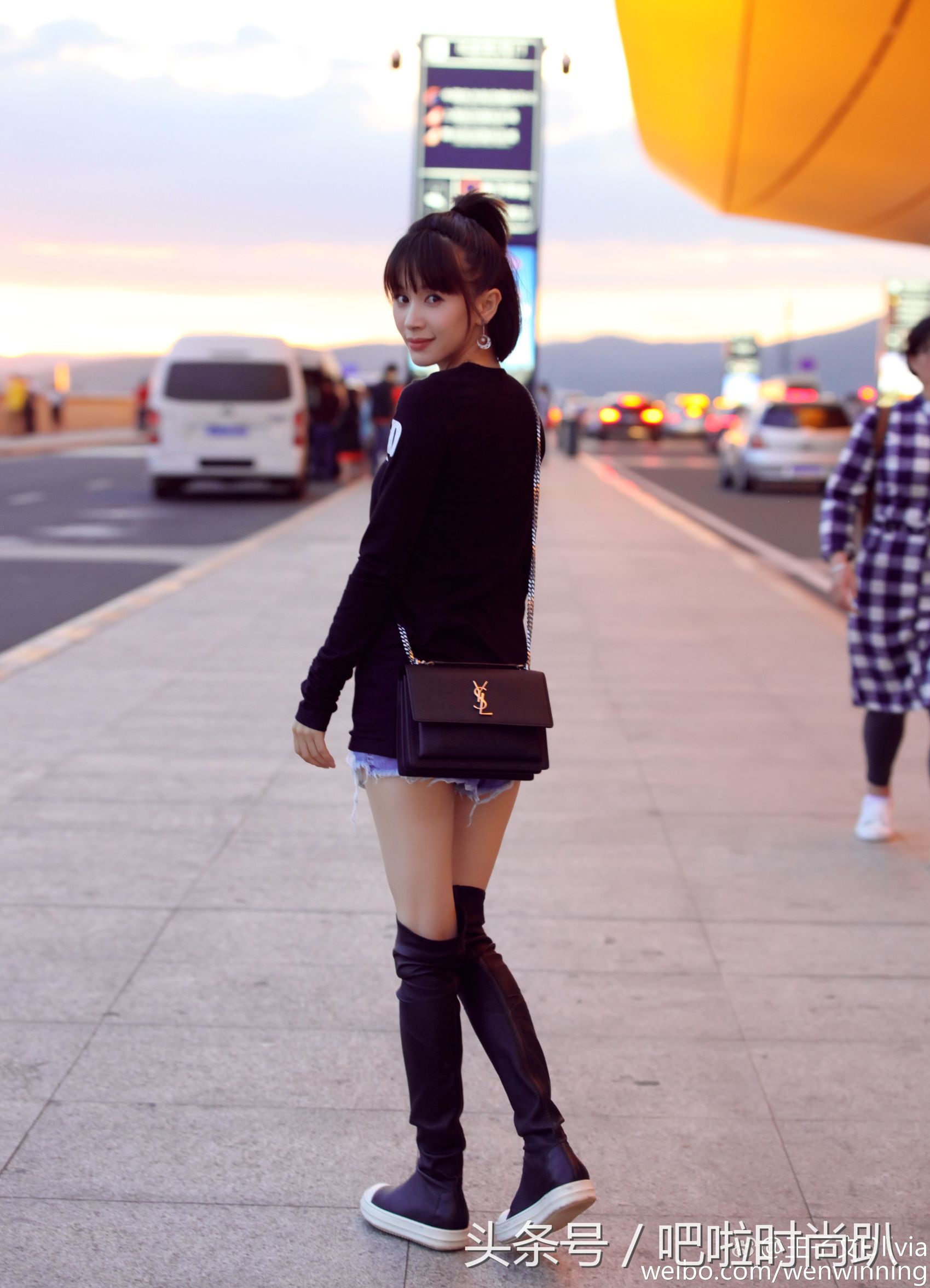 一双万元靴，小个子王子文穿上美翻天，172的沈梦辰竟然勒大腿