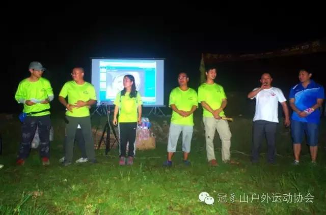 骞插緱婕備寒鍗楁槍,骞插緱婕備寒涓茬儳