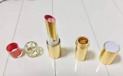 用完的ysl方管口红怎么弄出来,ysl小黑管口红使用方法