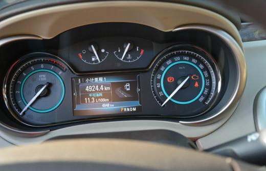 别克君越2.4行驶感受,别克君越2.0t驾车体验