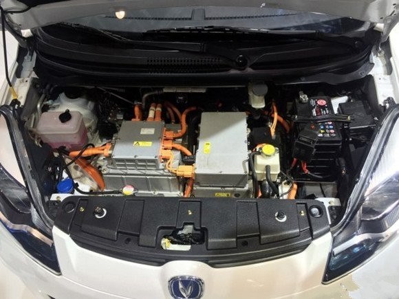 重庆长安奔奔ev,长安奔奔ev6二手车