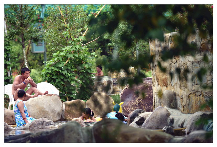 富民东村青泉山庄温泉视频,富民县东村镇青泉温泉