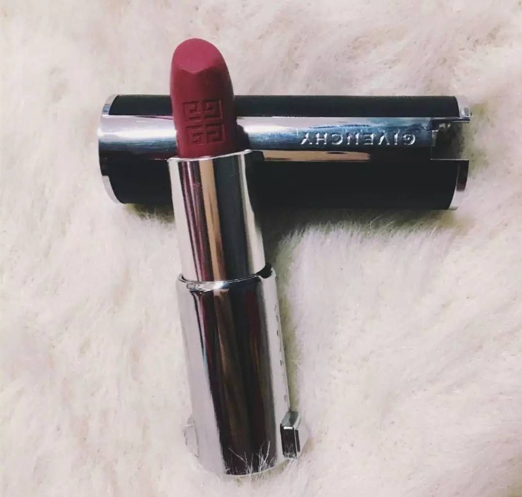 秋冬口红怎么买便宜的,秋冬口红涂什么颜色好看