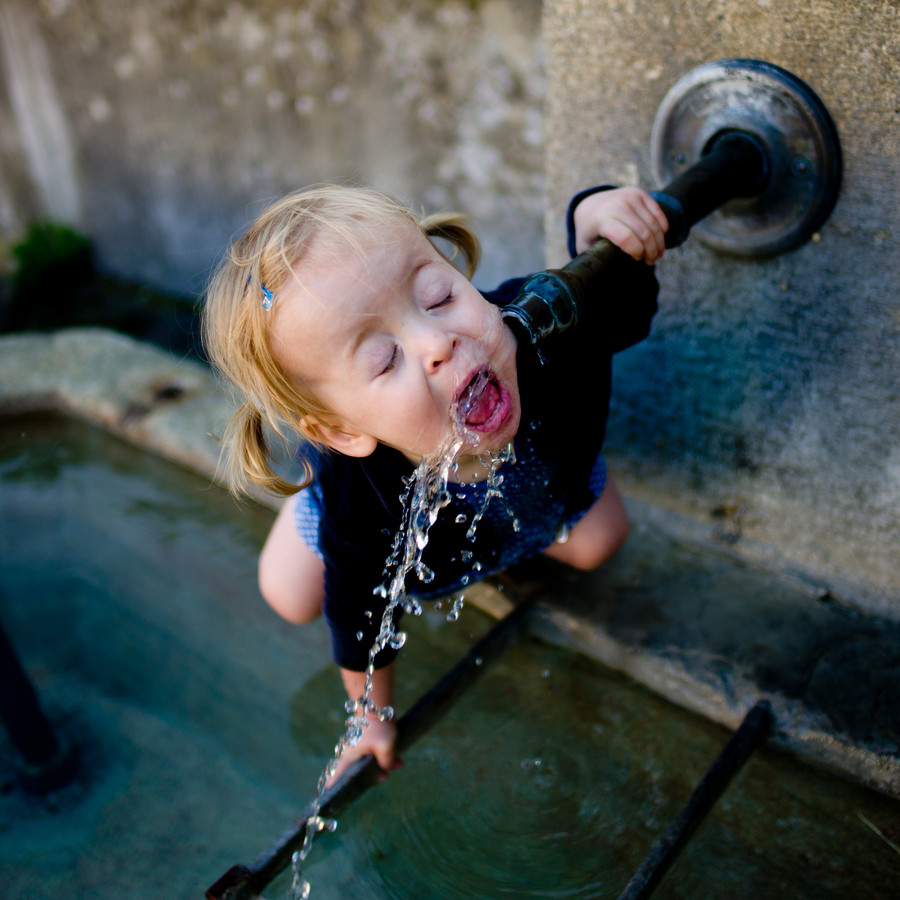 减肥脸部干燥怎么办,在减肥期间嘴唇很干怎么回事