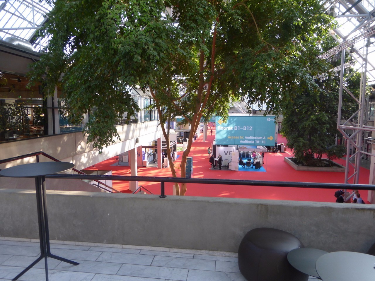 ESCRS2016点评朱思泉：角膜后弹力层脱离的原因与防治