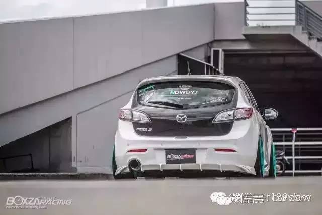 手动马自达3星骋两厢改装,马自达3平民如何改装好看