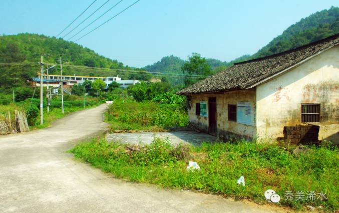 浠水伢儿们，记不记得哪个给你们发的蒙？