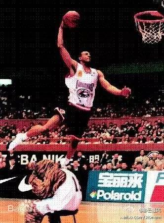 老球迷詹姆斯,辽宁男篮詹姆斯个人资料