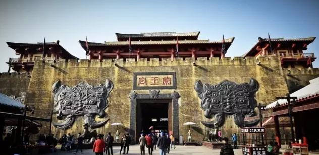 横店影视城全球最大影视基地,亚洲最大的影视基地横店影视城