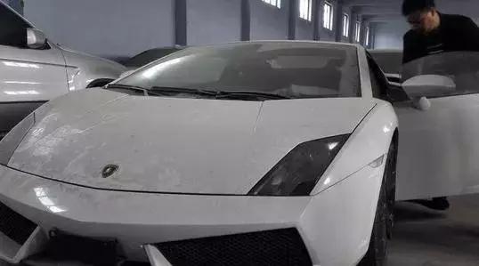 拍卖宝马,2万块的宝马能买吗