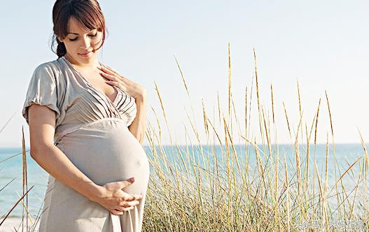 网友曝林心如舒淇同游照，孕妇旅游应该关注什么