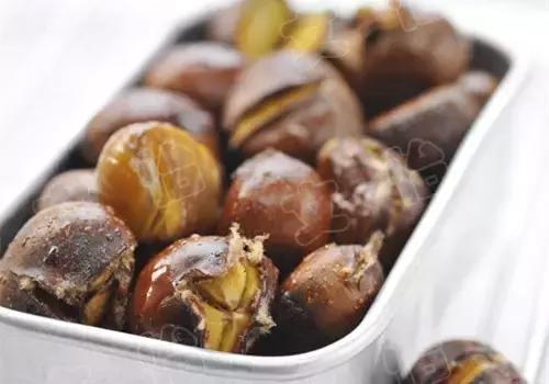 栗子好吃又好剥的方法,空气炸锅剥了皮的栗子的做法