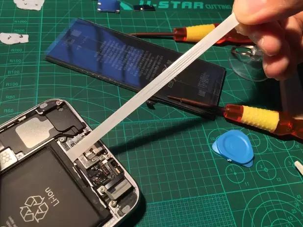 给苹果6s换4000毫安电池,iphone6plus更换电池