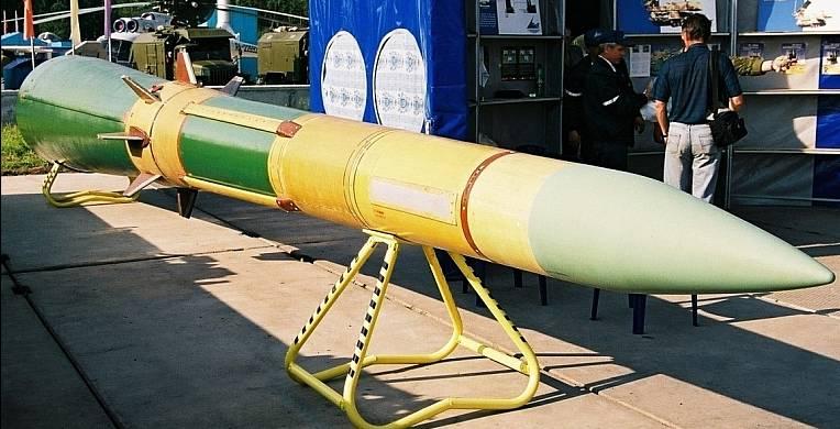 俄军s-300v4远程防空系统,俄军s-300导弹防御系统