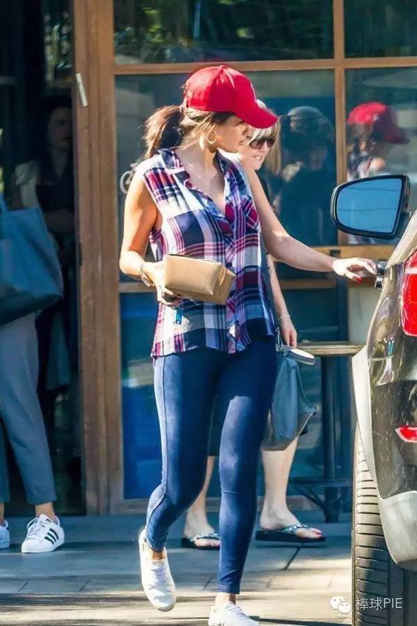 ny棒球帽如何清洗,ny棒球帽是深顶吗