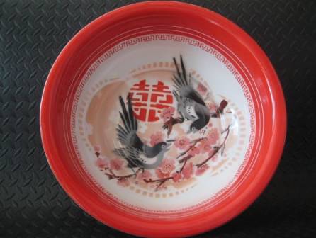 抖腿不是病，只因儿时一不小心见过洗脸盆