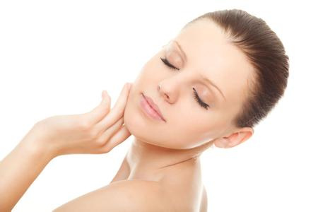 宝宝毛孔粗大是怎么回事,什么导致小孩毛孔粗大