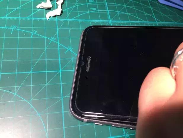 给苹果6s换4000毫安电池,iphone6plus更换电池