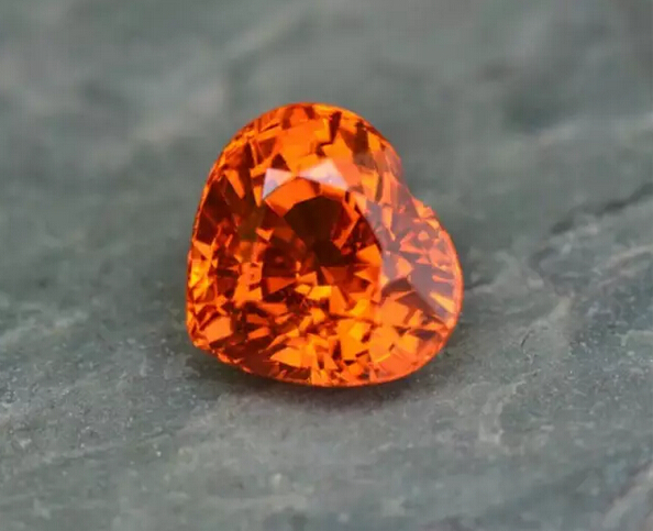 芬达石彩宝价格表,彩宝芬达石