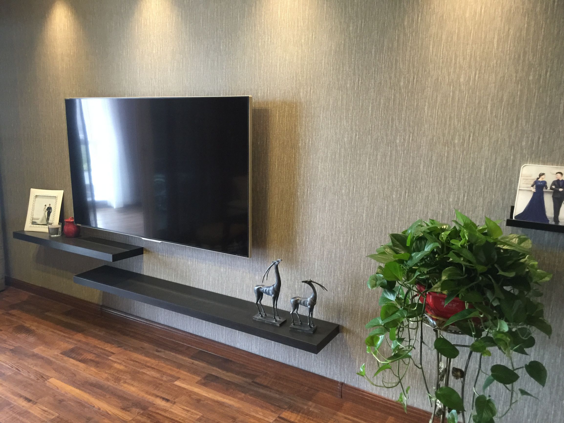 后现代风格客厅效果图,你想不到的老歌