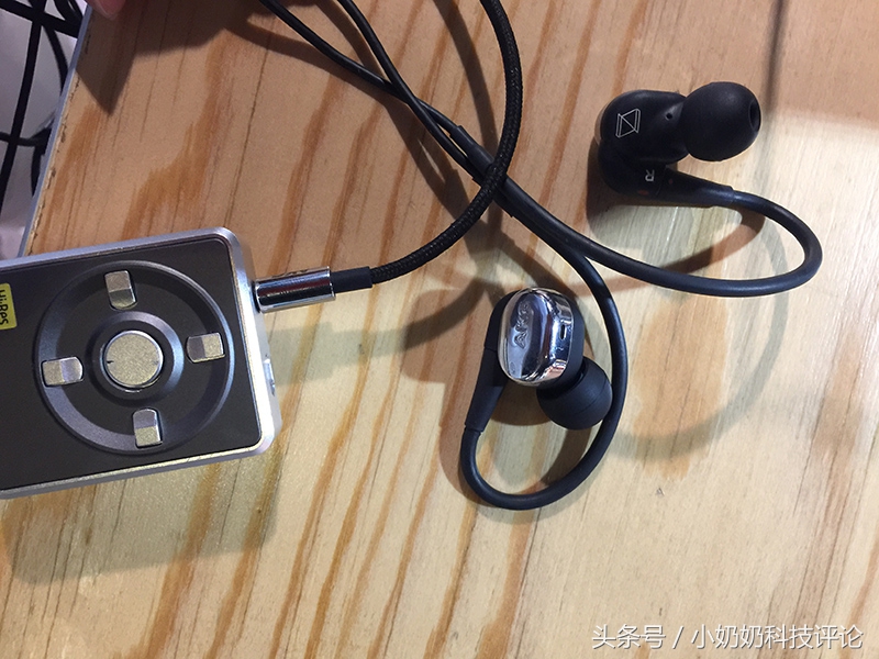 iphone7p杩沝fu缁翠慨,iphone7绉婚櫎鑰虫満瀛旂殑鍘熷洜