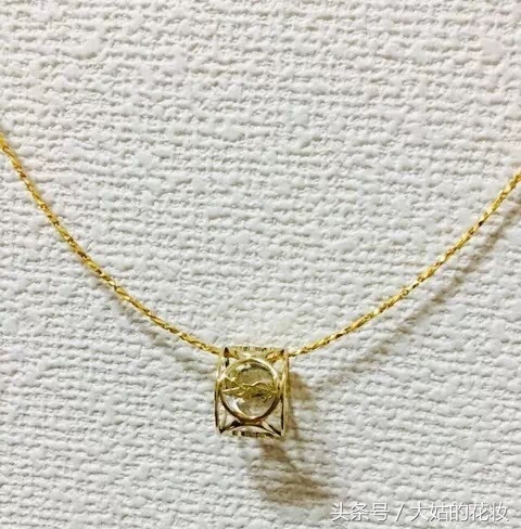 快用完的口红不要扔,口红要用完了不要慌