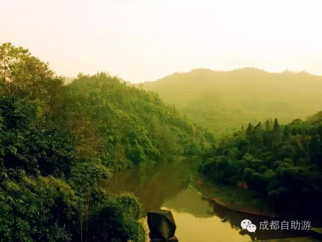 成都周边温泉排名前十名,成都周边最便宜的温泉度假村