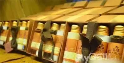 带清单去“萨瓦迪卡”（刷完你滴卡）