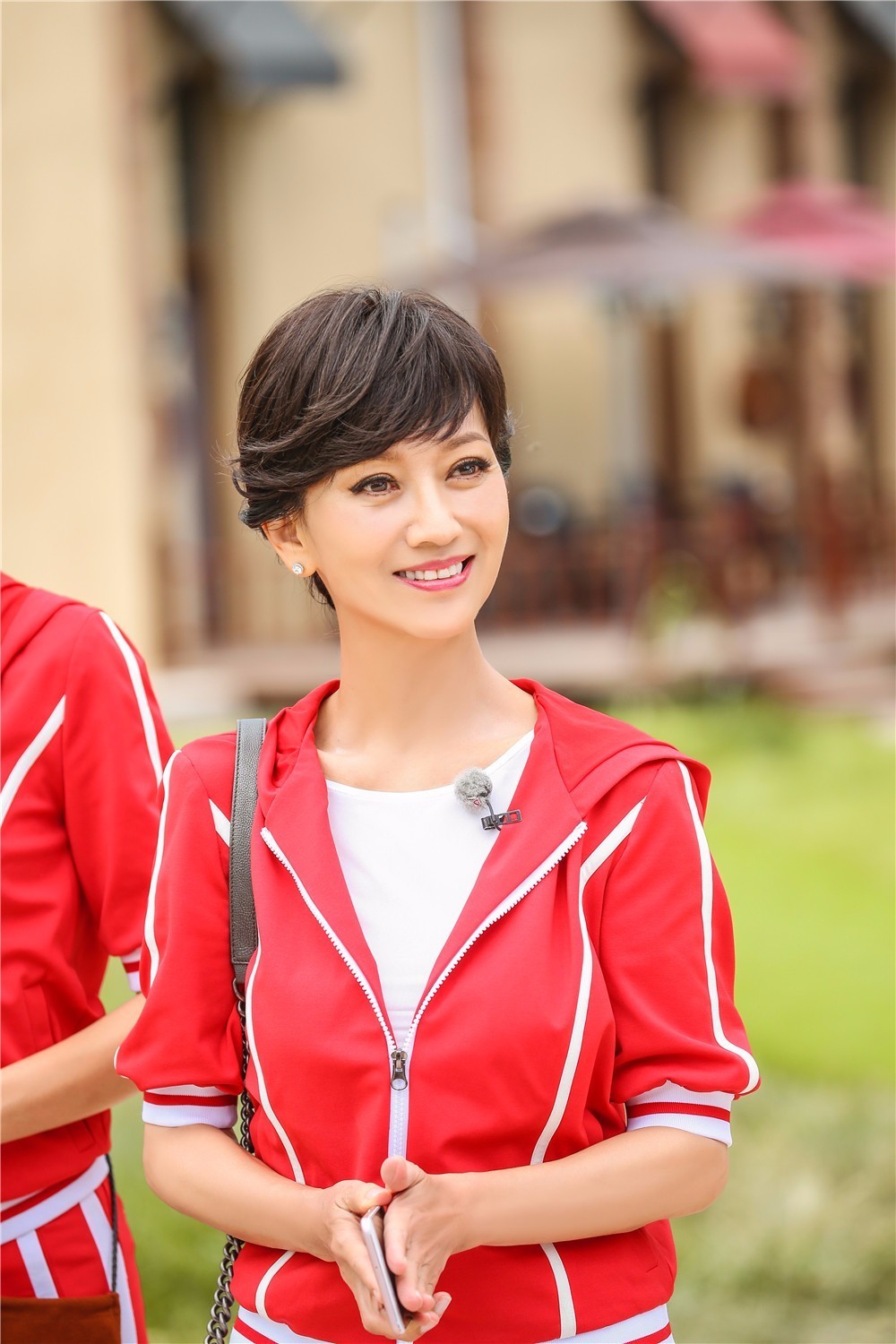 屏蔽宫心计、绯闻、炒作的暖综艺《我们来了》，如何成为女性社交指南