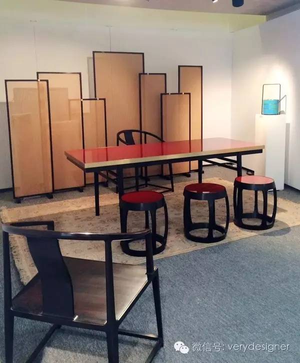 展览回顾“绿色人居智慧生活”主题展室内展区