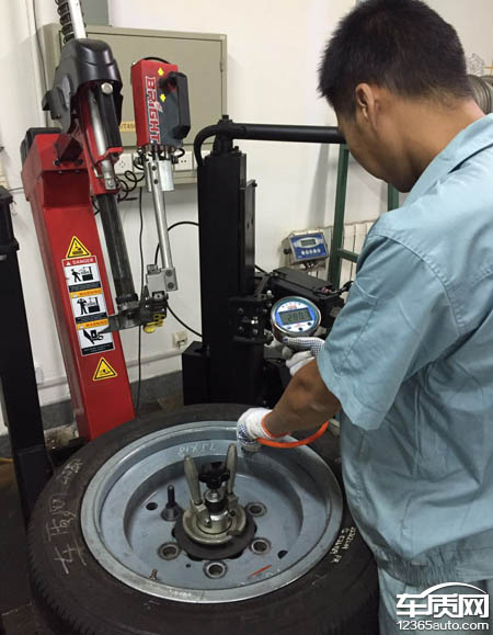 普利司通轮胎出现裂纹图片,普利司通动力侠龟裂解决了吗