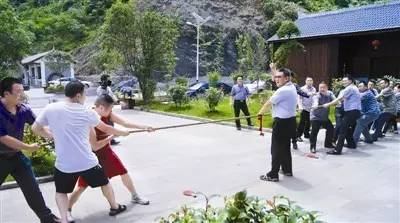 铁军是怎样锻造的,铁军是怎样炼成的