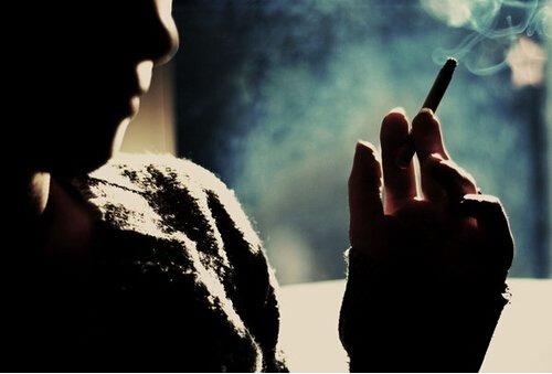 住宾馆烟灰缸怎么处理,酒店的烟灰缸带走了怎么办