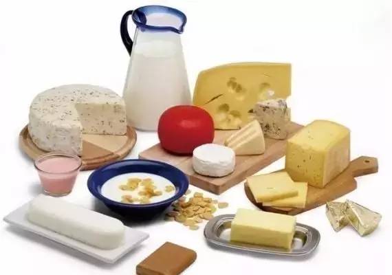 踢球受伤预防大全,踢球危险事项