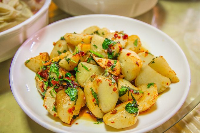 和老公一起宝兴邓池沟一日游,宝兴邓池沟农家乐包吃住价格