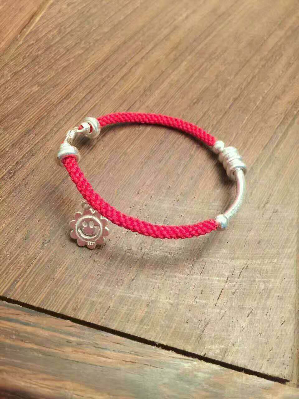 用红线编手链,用红线编手链的做法