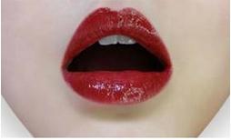 挑一支适合冬季的口红怎么挑呢,10支必备秋冬口红推荐