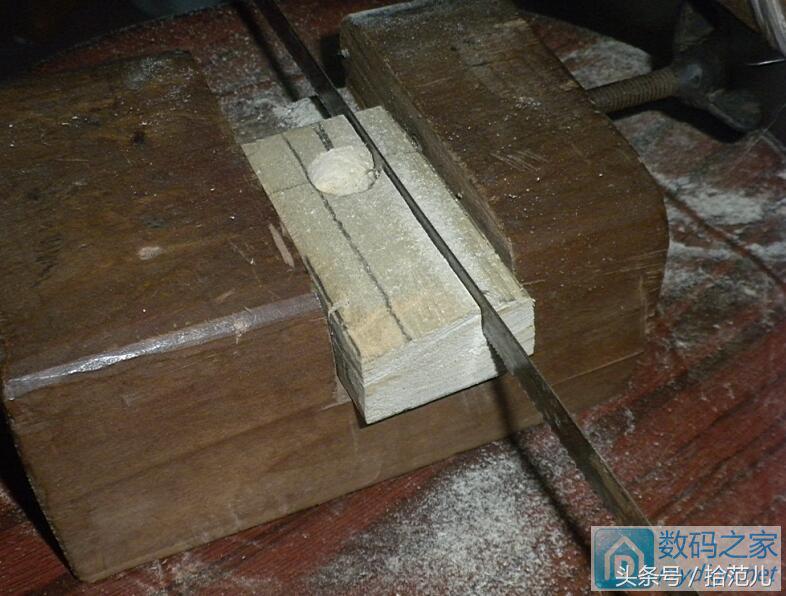 日光灯支架坏了怎么修理,日光灯支架安装图解