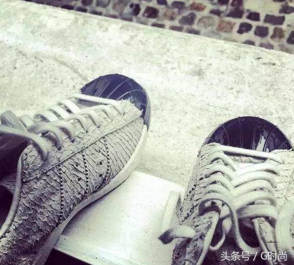 舒适的运动鞋原来还可以这么的时尚