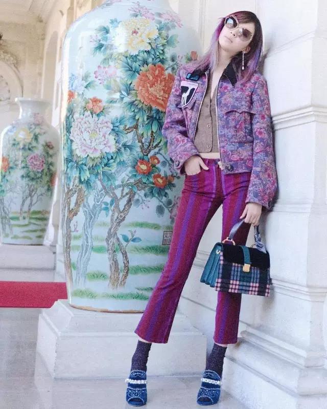 袜子要怎么搭配衣服,袜子正确搭配鞋子穿法