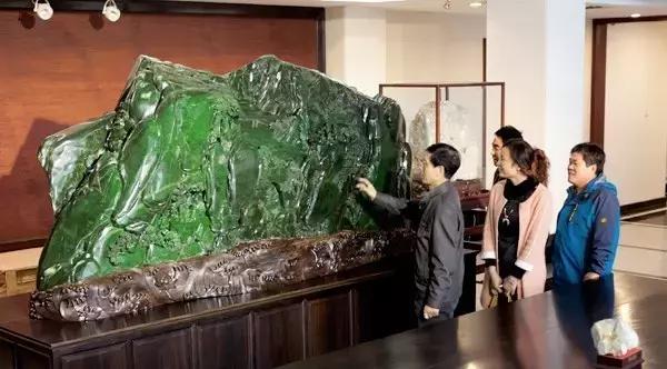 天下玉苑玉雕放在哪里,天下玉工出扬州