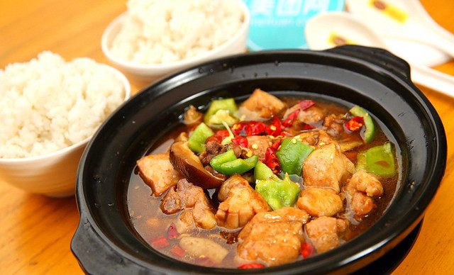 好几千家分店的黄焖鸡米饭,心品黄焖鸡米饭